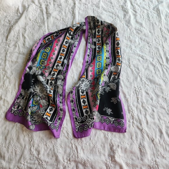 2/$20 SALE! Adrienne Landau scarf - Picture 4 of 6